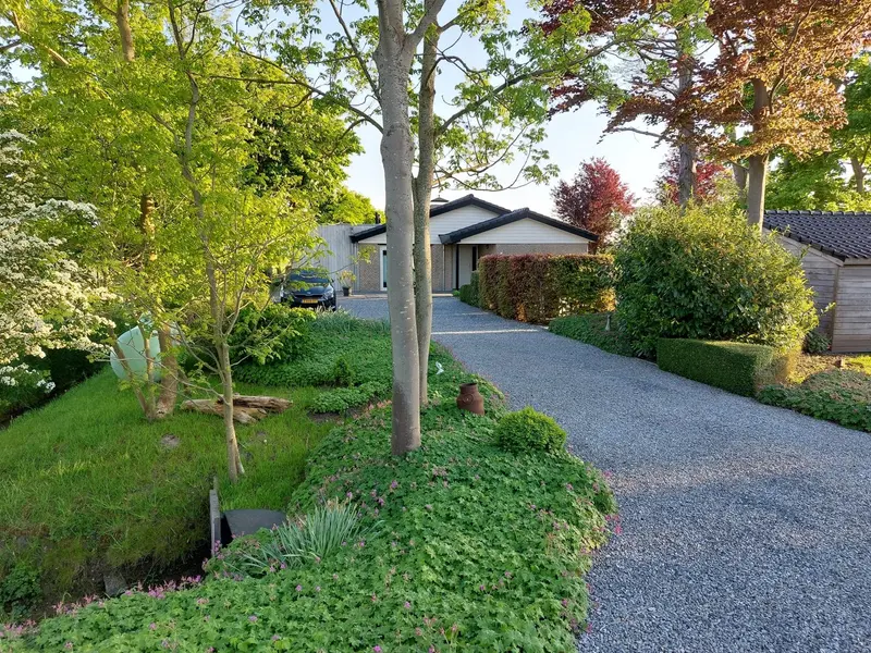 Kleinedijk 1, Dinteloord