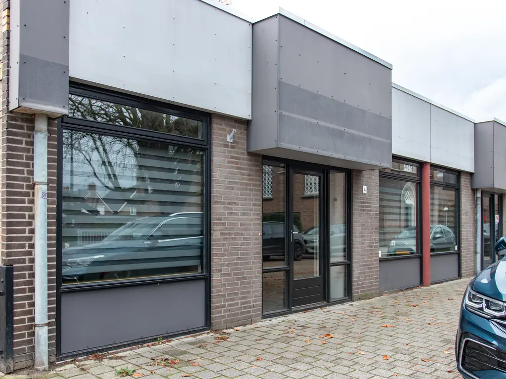 Emmastraat 4, Raamsdonksveer
