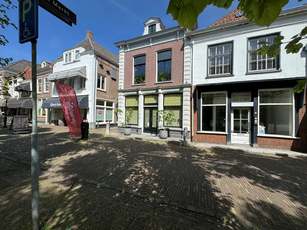 Markt 35, Geertruidenberg