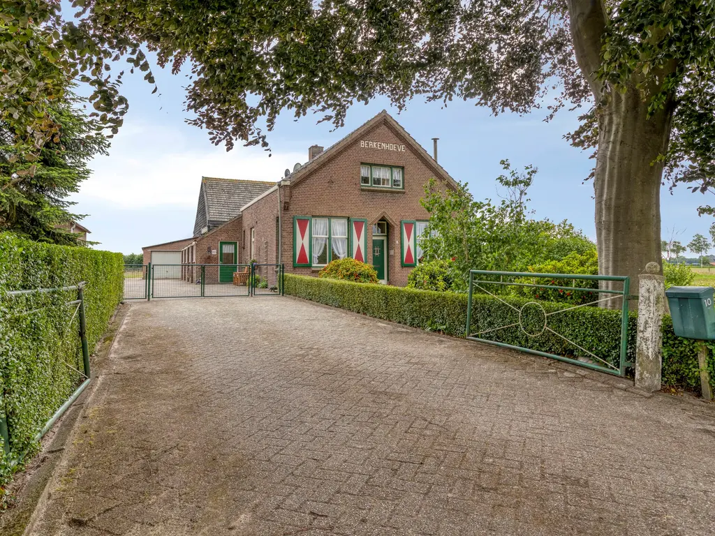 Berkenstraat 10, Oosteind