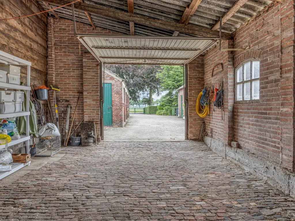 Berkenstraat 10, Oosteind