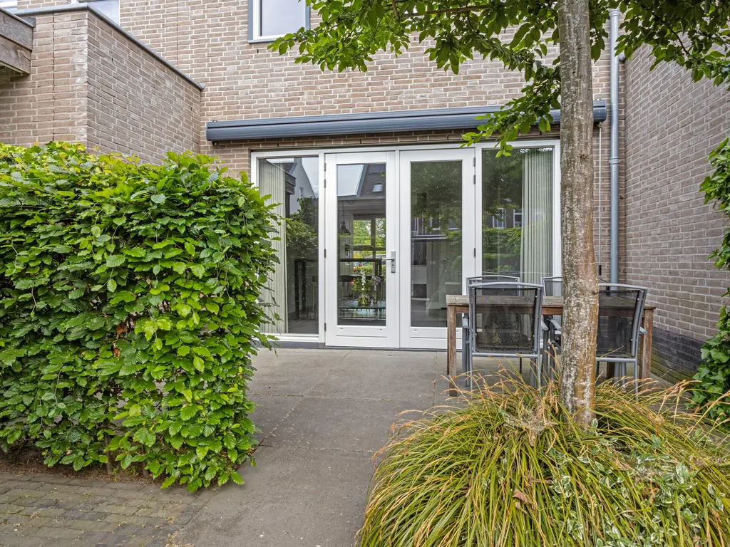 Dijkbeemd 3, Best