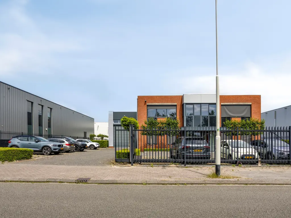 Minervum 7284, Breda