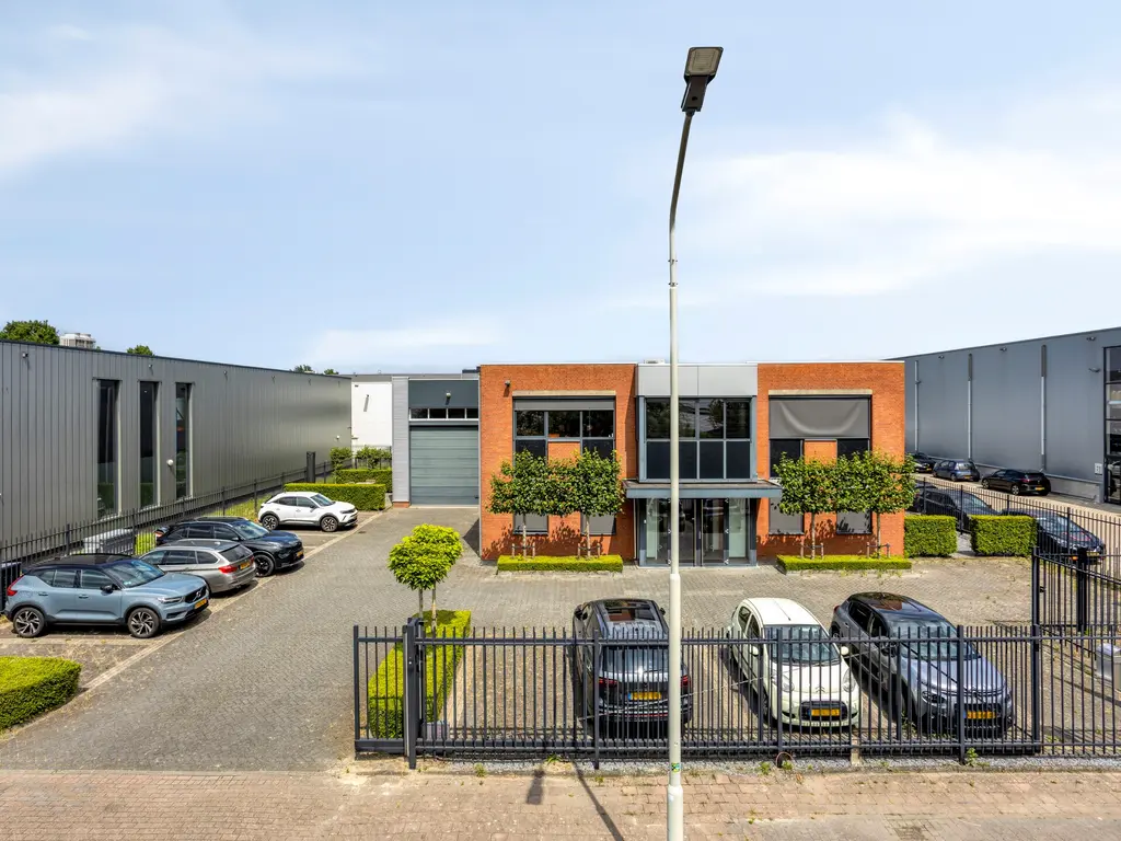 Minervum 7284, Breda
