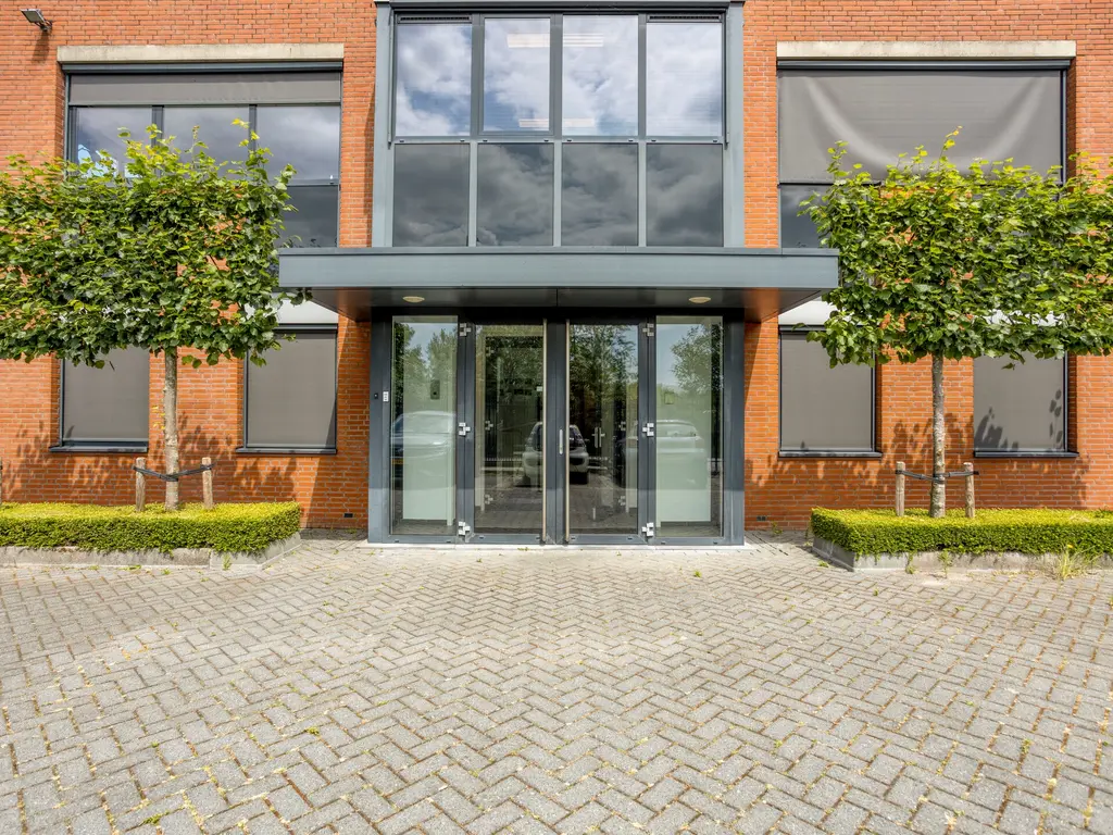 Minervum 7284, Breda
