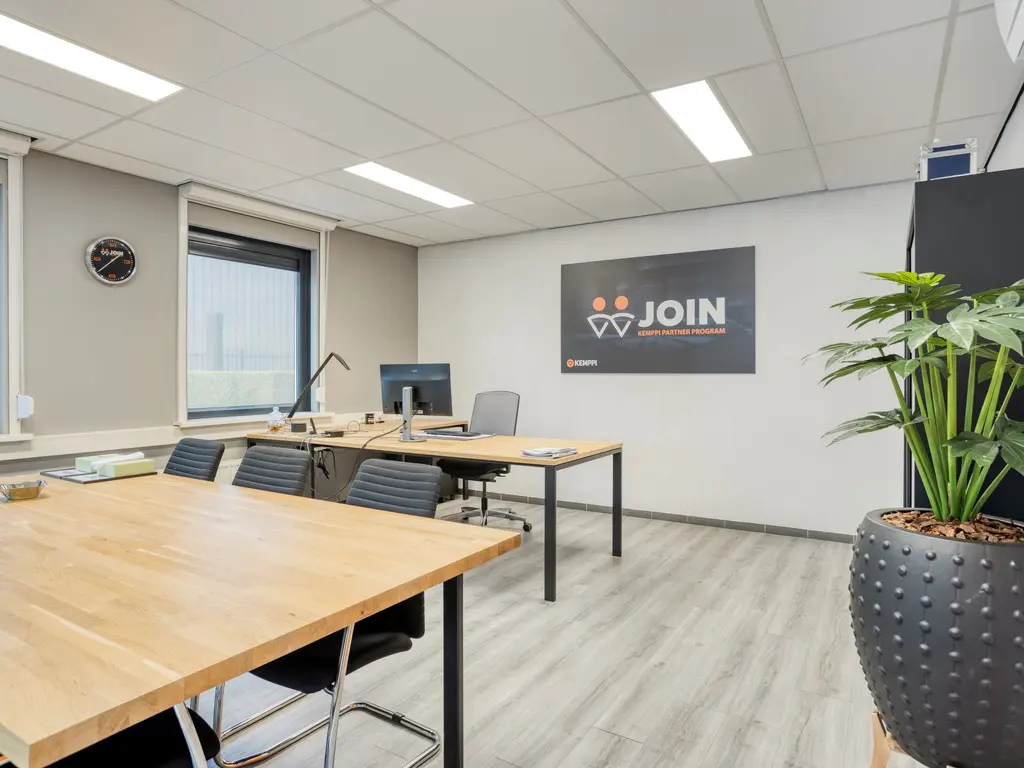 Minervum 7284, Breda