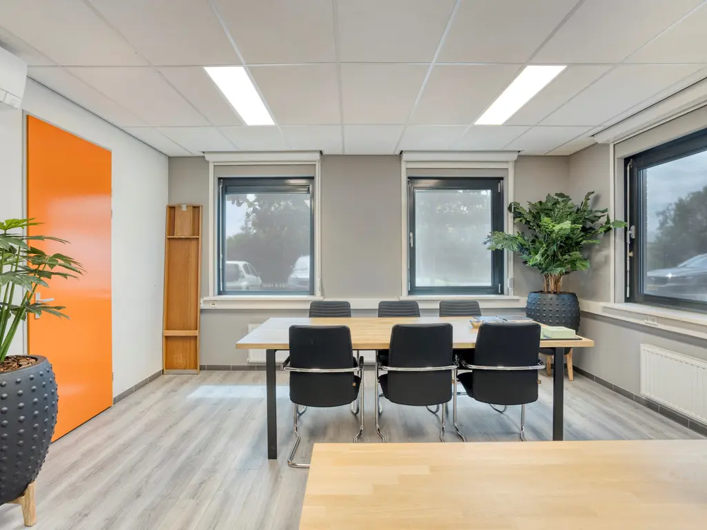 Minervum 7284, Breda