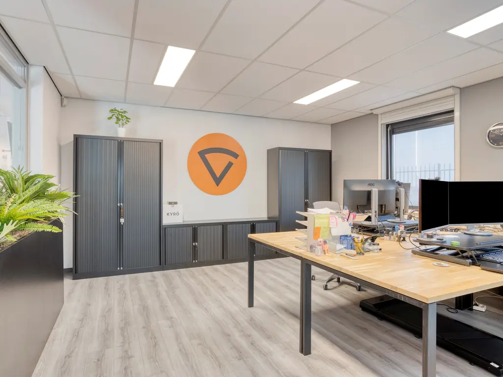 Minervum 7284, Breda