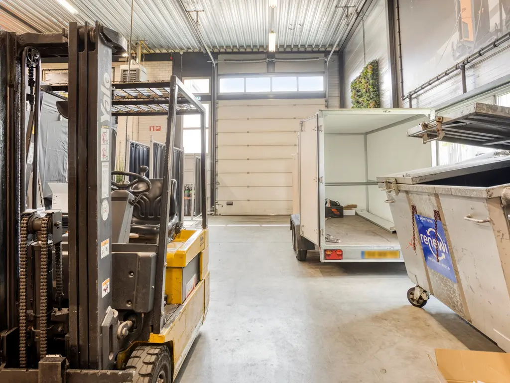 Minervum 7284, Breda