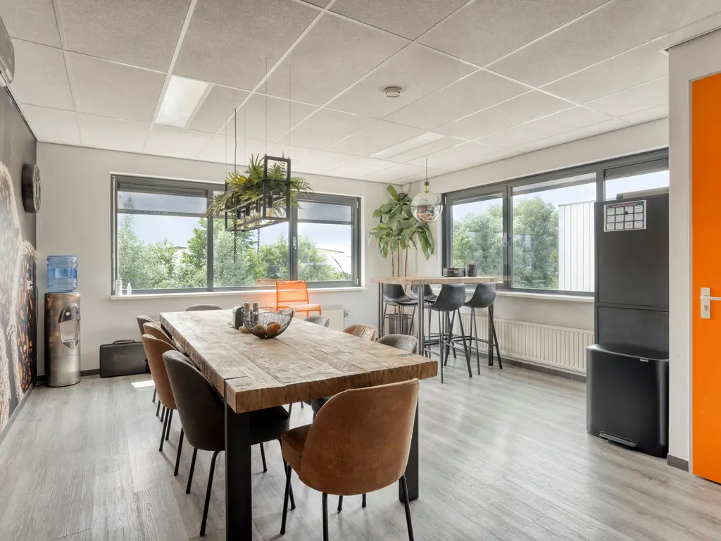Minervum 7284, Breda