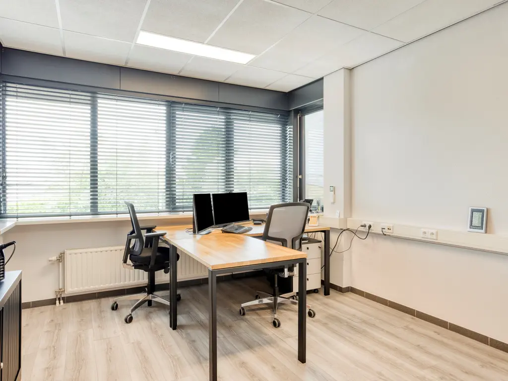 Minervum 7284, Breda