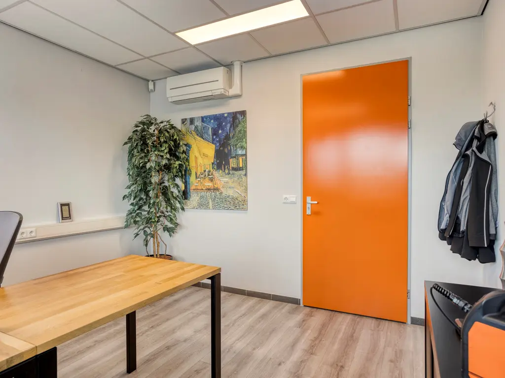 Minervum 7284, Breda