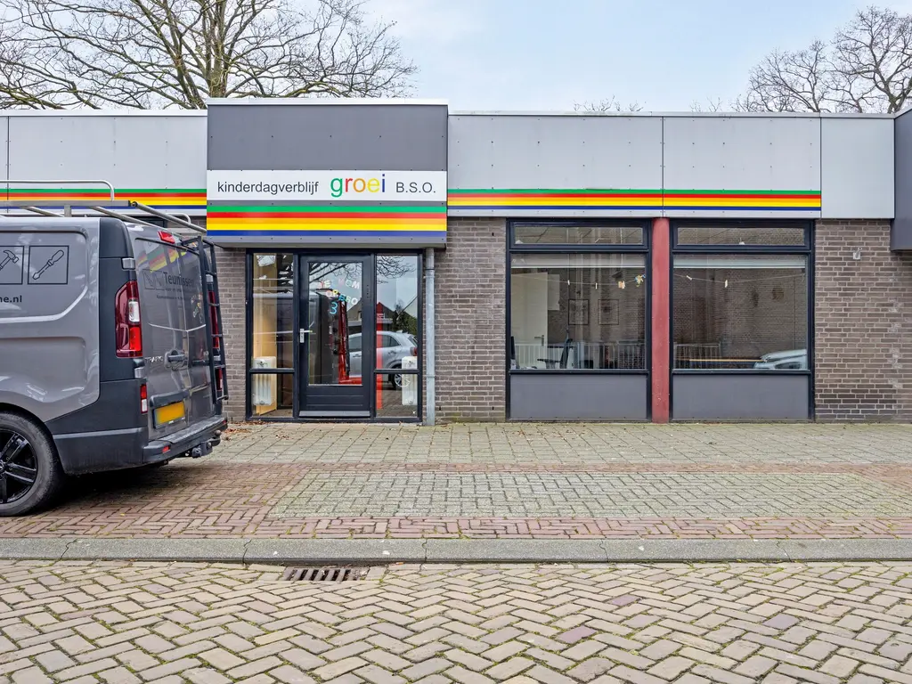 Emmastraat 6, Raamsdonksveer