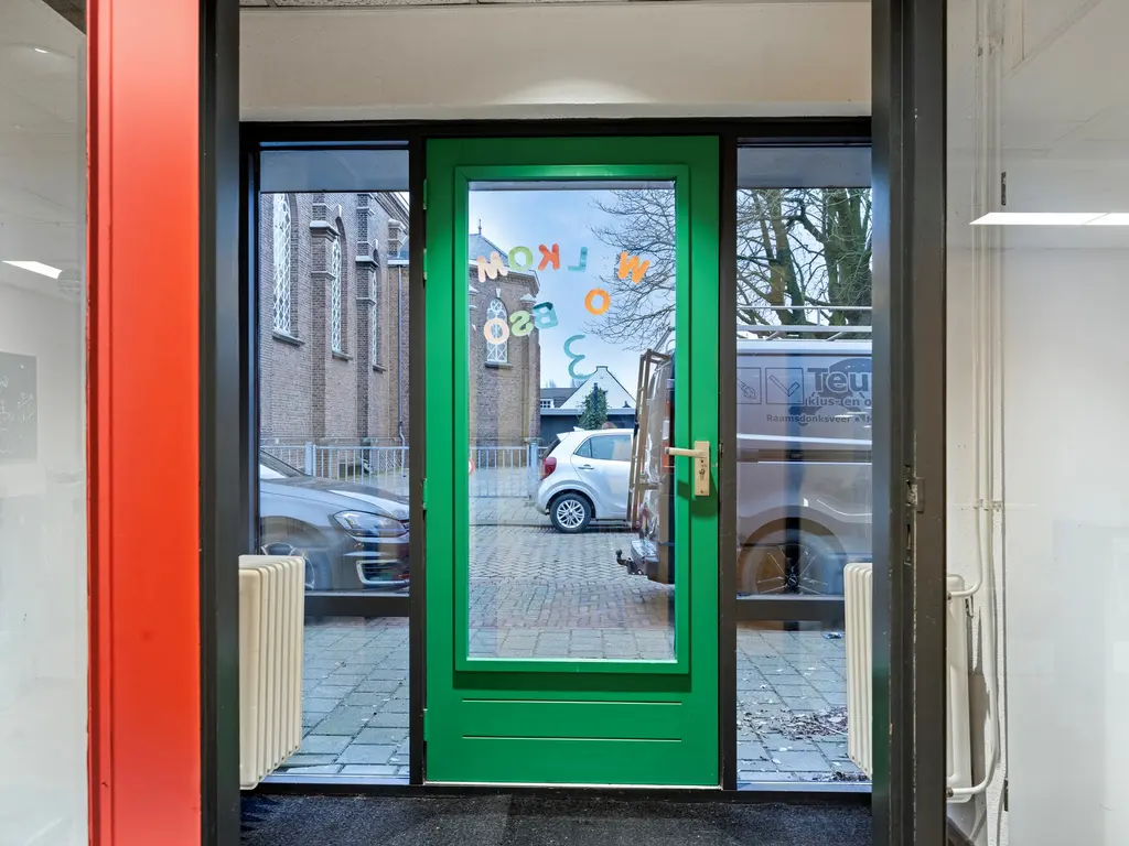Emmastraat 6, Raamsdonksveer