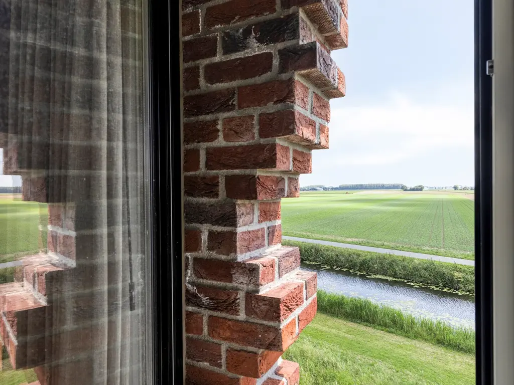 Sportlaan 86, Almkerk