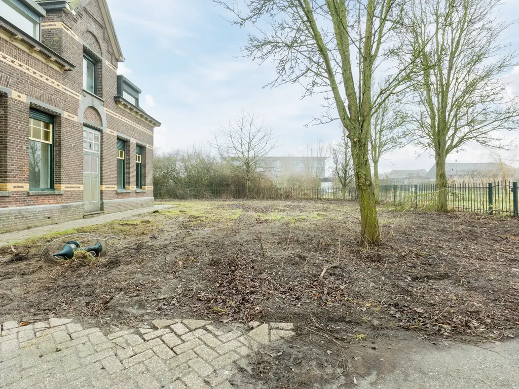 Kleine Ton 1, Fijnaart