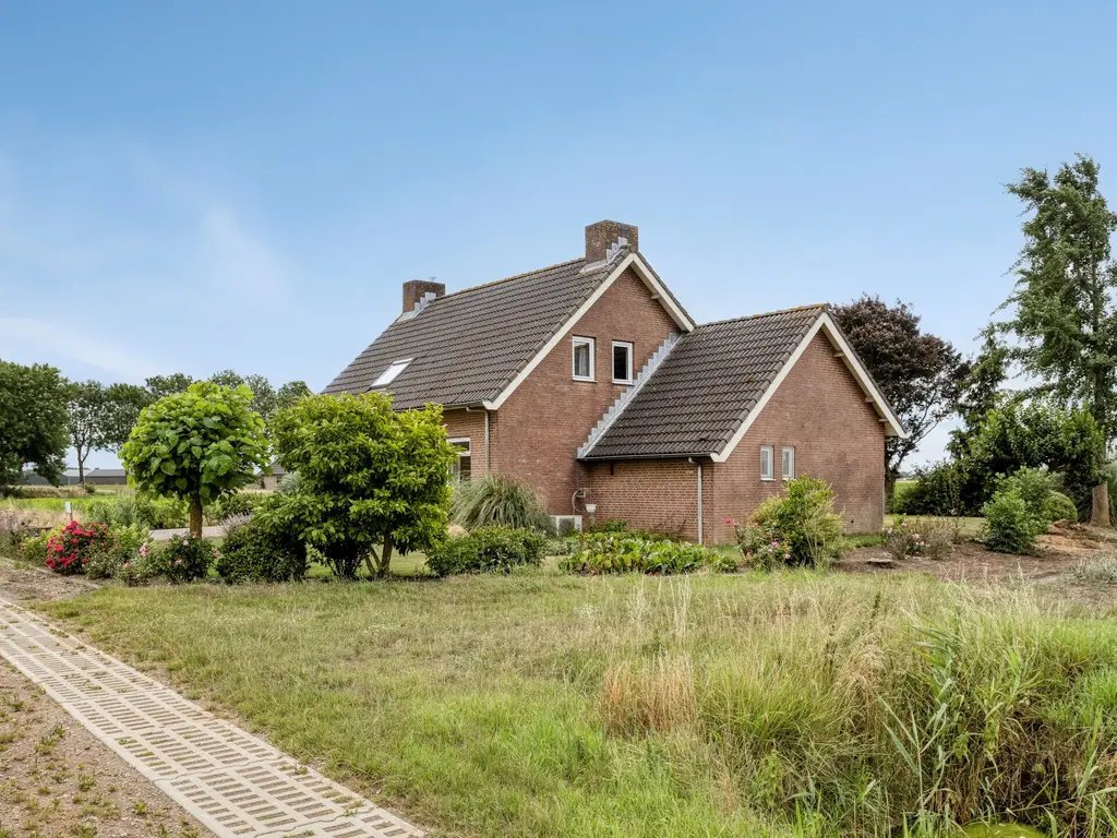 Krukweg 5, Moerdijk