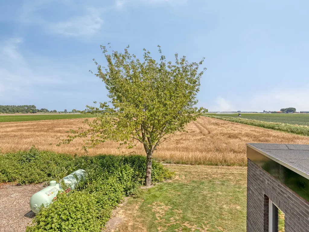 Stelleweg 2, Dinteloord