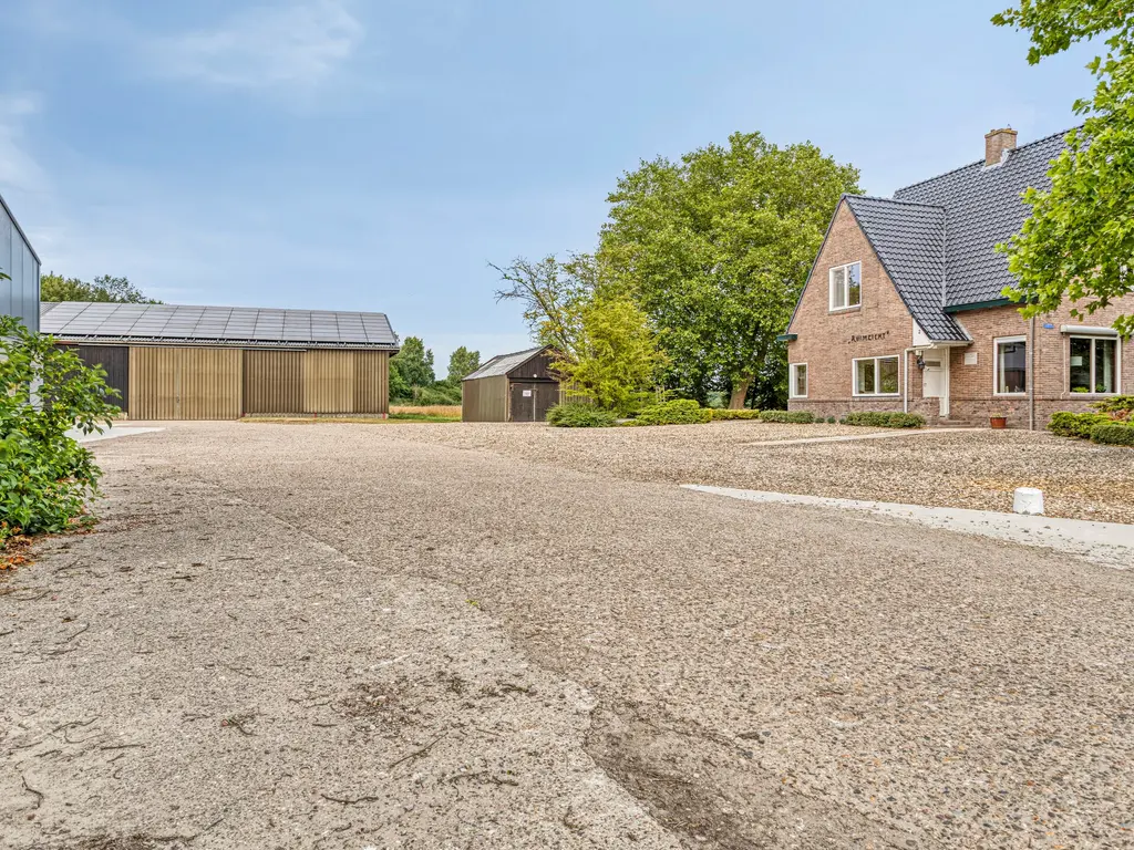 Stelleweg 2, Dinteloord