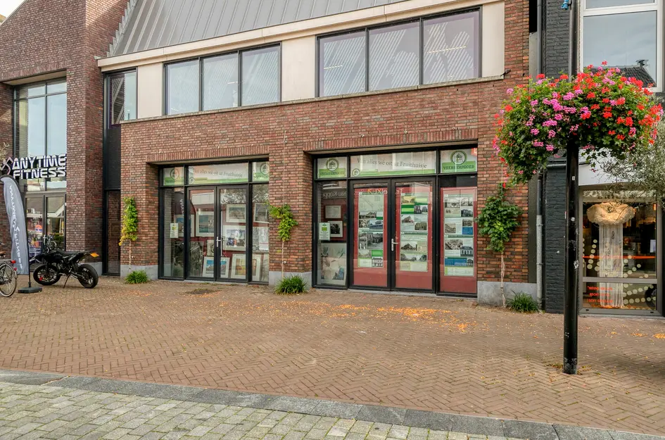 Hoofdstraat 8