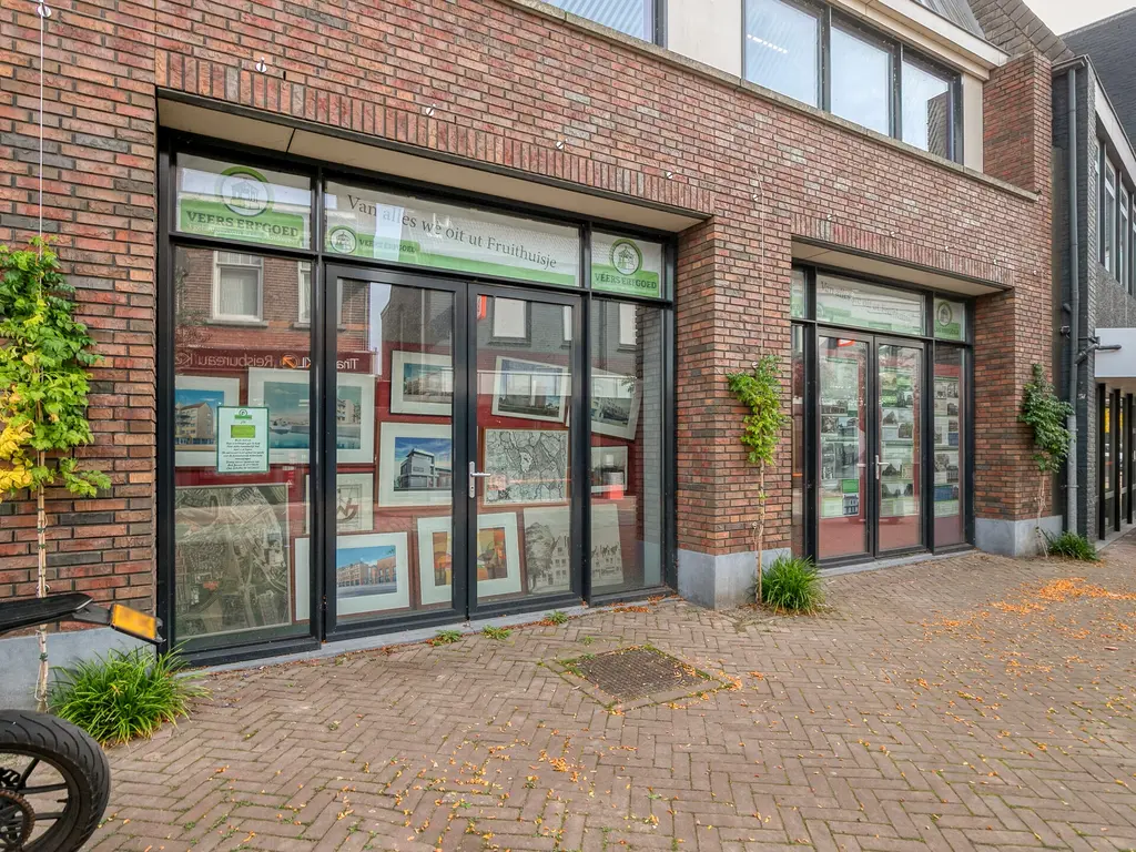 Hoofdstraat 8, Raamsdonksveer