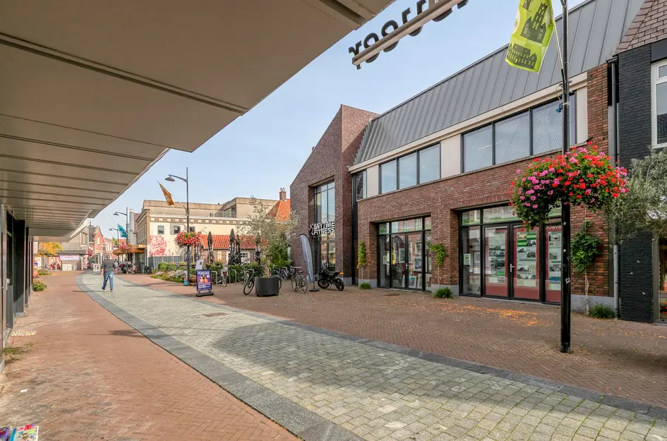 Hoofdstraat 8