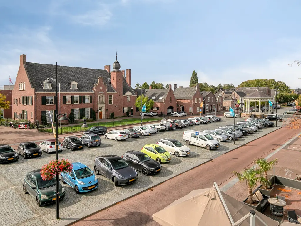 Hoofdstraat 8, Raamsdonksveer