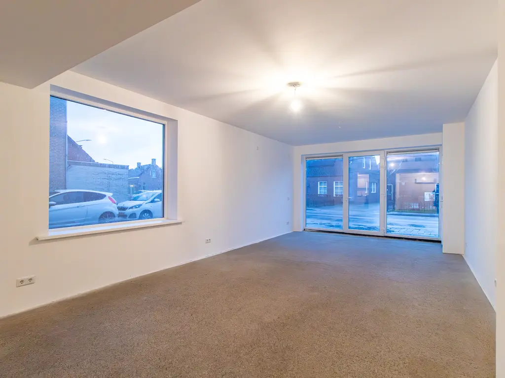 Zuideindsestraat 37A, Made