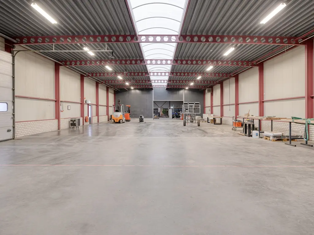 Brasem 26, Raamsdonksveer