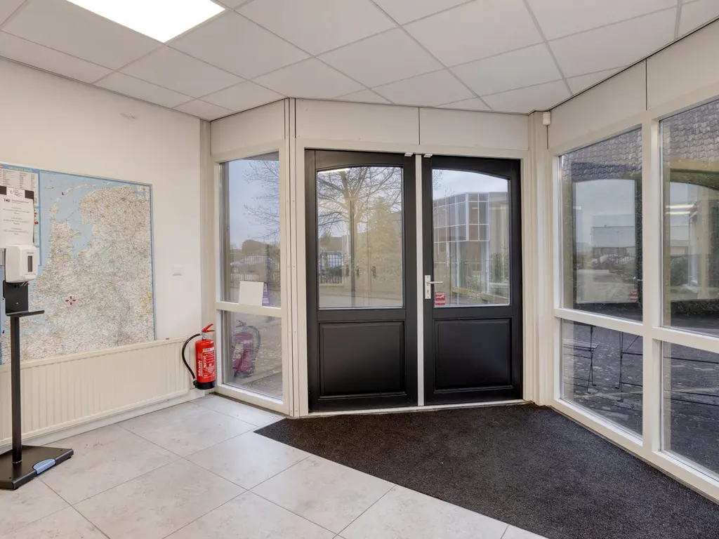 Brasem 26, Raamsdonksveer