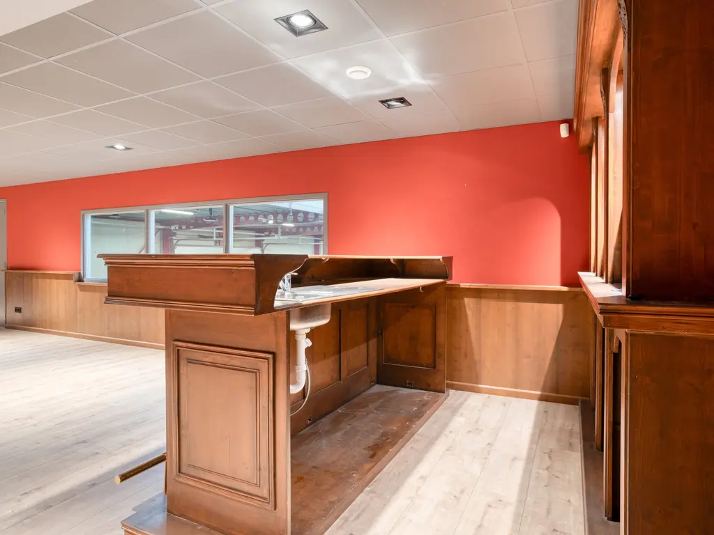 Brasem 26, Raamsdonksveer