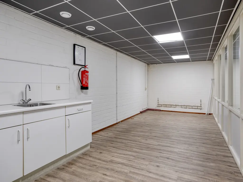 Brasem 26, Raamsdonksveer