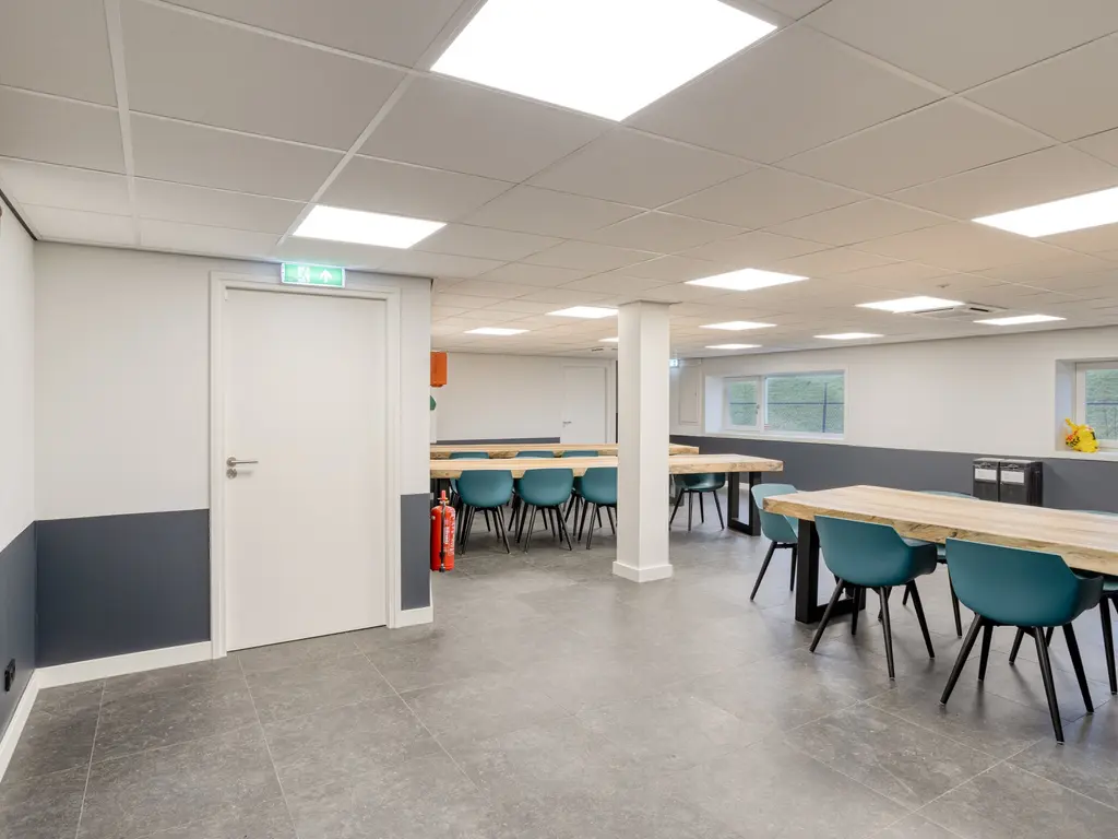 Brasem 26, Raamsdonksveer