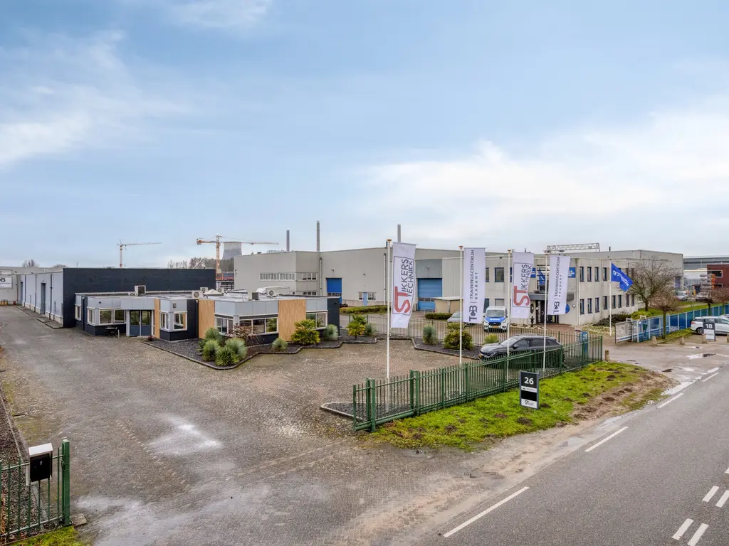 Brasem 26, Raamsdonksveer