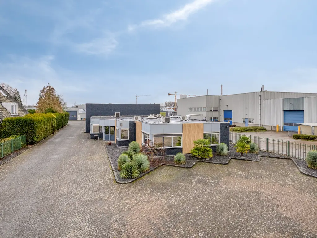 Brasem 26, Raamsdonksveer