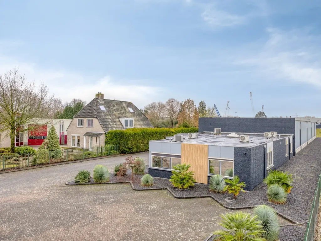 Brasem 26, Raamsdonksveer