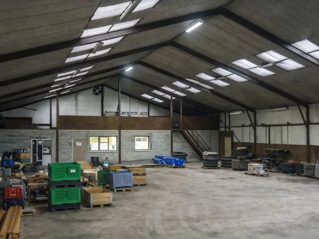 Boonhil 33, Steenbergen