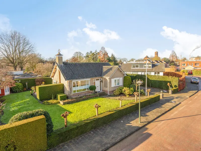Van Wieldrechtstraat 2, Raamsdonksveer