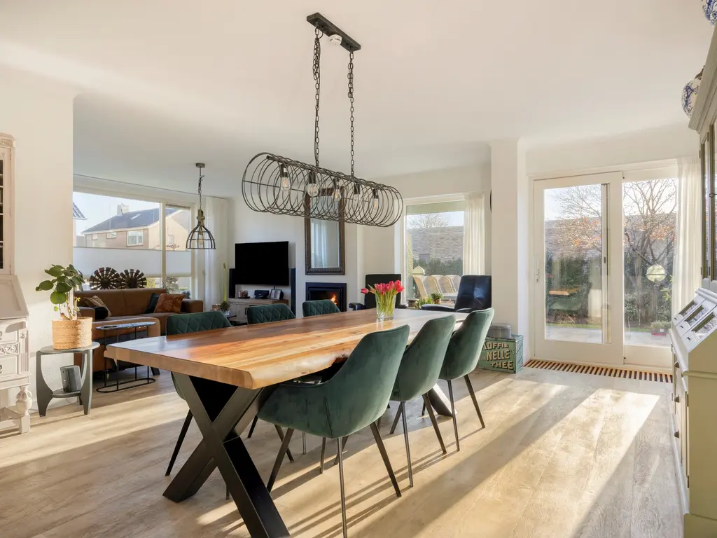 Van Wieldrechtstraat 2, Raamsdonksveer