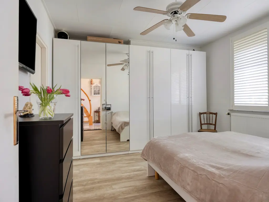 Van Wieldrechtstraat 2, Raamsdonksveer