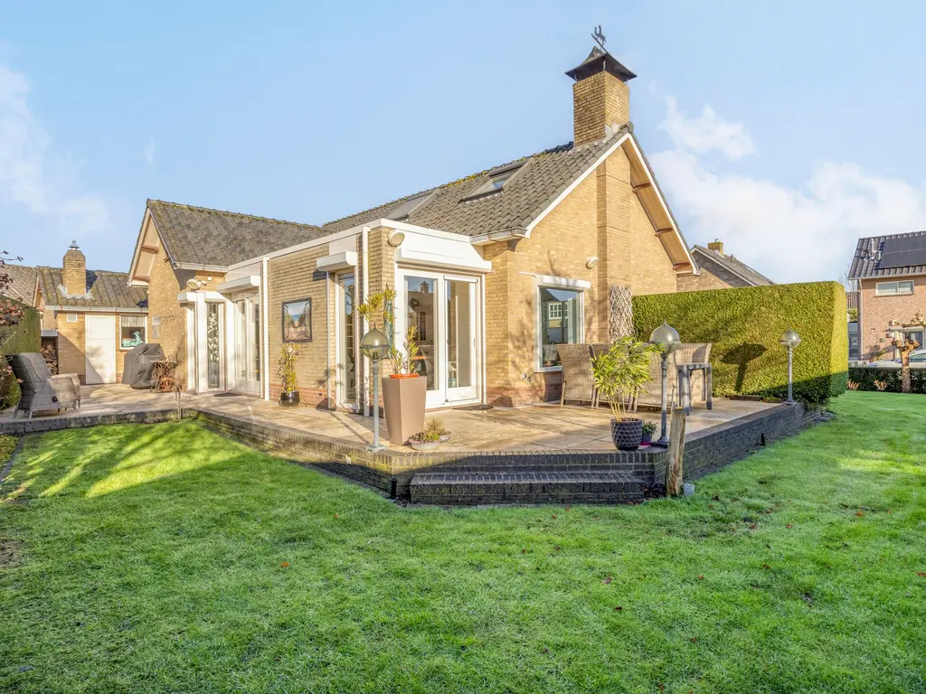 Van Wieldrechtstraat 2, Raamsdonksveer