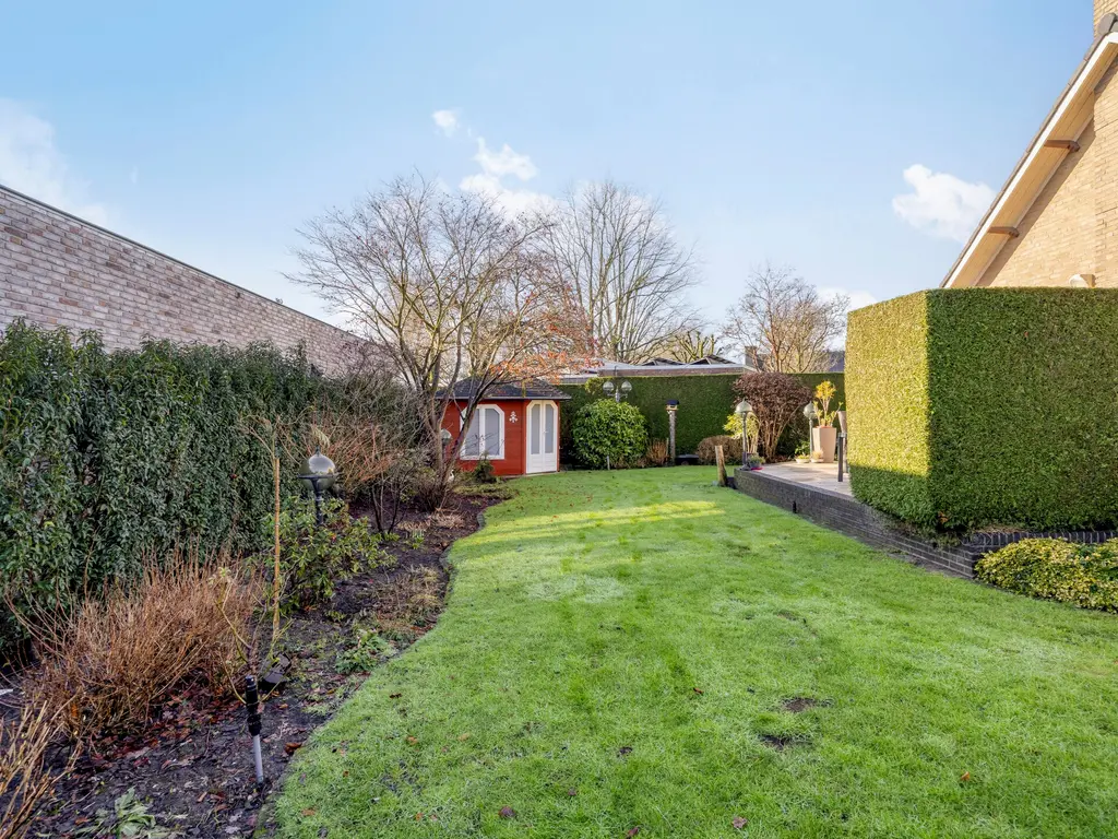 Van Wieldrechtstraat 2, Raamsdonksveer