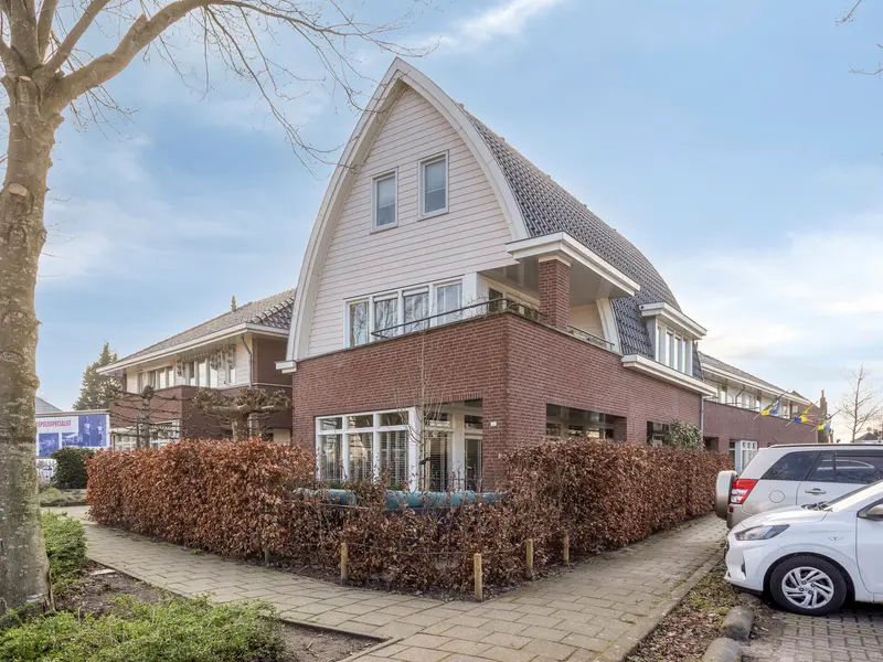 Middelmeede 24, Made