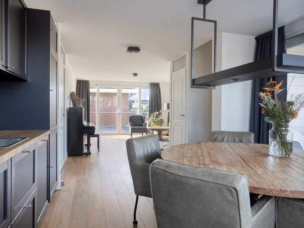 Middelmeede 24, Made