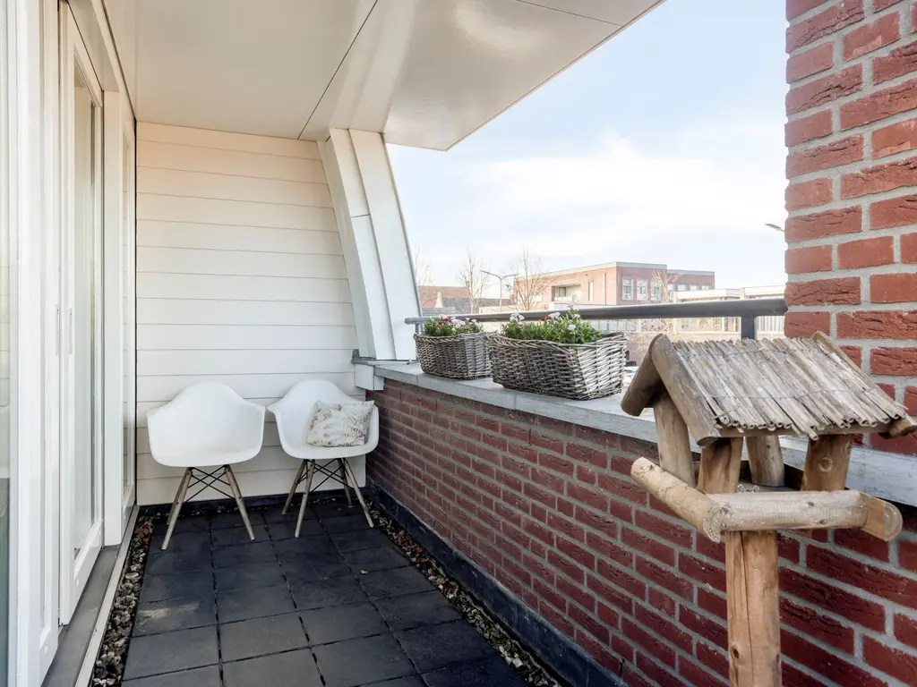 Middelmeede 24, Made