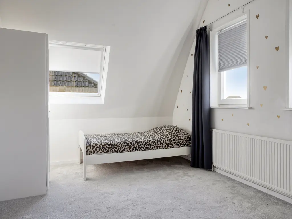 Middelmeede 24, Made