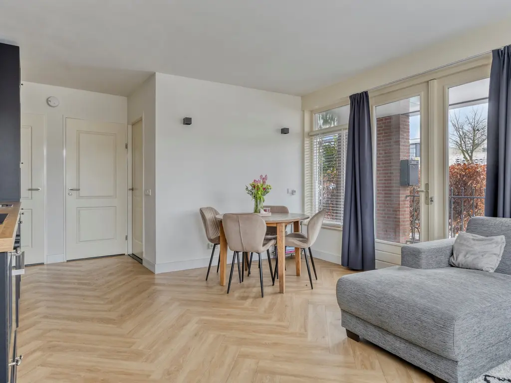 Middelmeede 24, Made