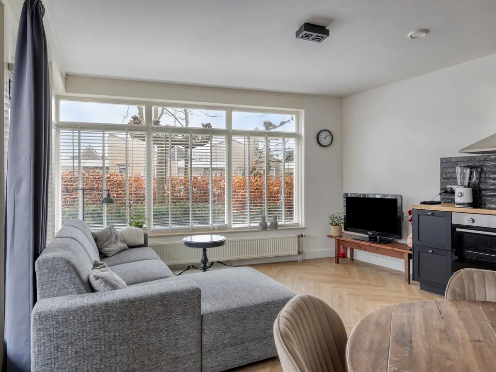 Middelmeede 24, Made