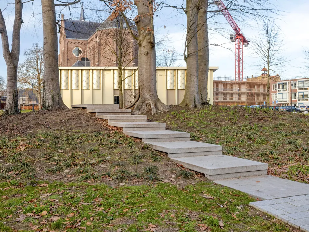 Middelmeede 24, Made