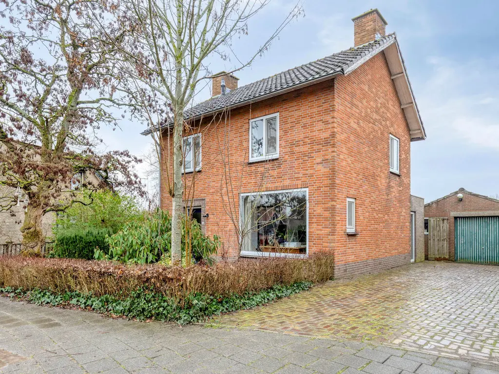 Benedenkerkstraat 25, Waspik